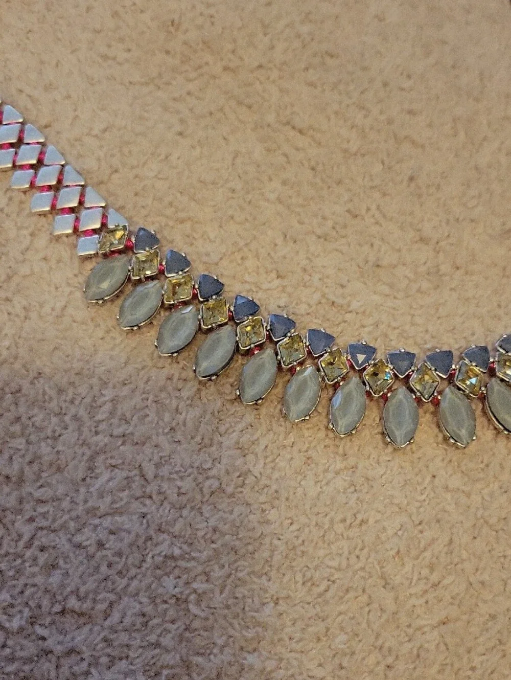 Stella & Dot statement gold